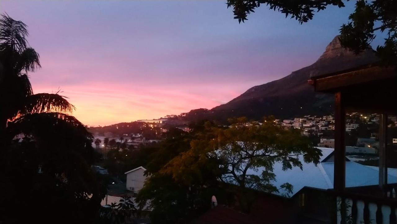 Independent Quaint Flat, Close To Beach Cape Town Exterior photo